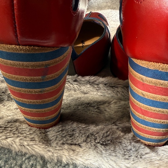 Size 6 Fluevog Maier in Red Colorway - Picture 4 of 10